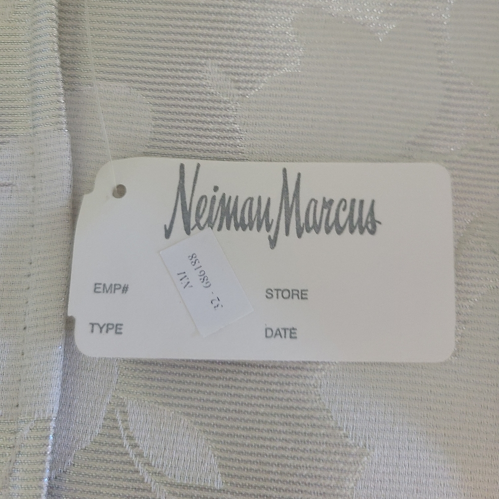 - NWT vintage Armani blazer size 14 dead stock white - Picture 10 of 11